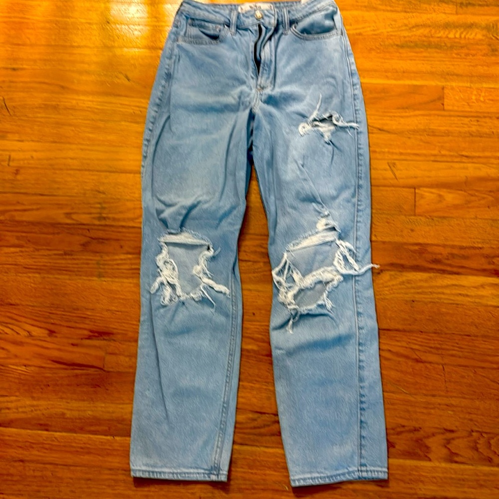 Hollister Mom Jeans